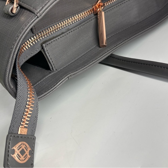 Dagne Dover Legend Tote - Picture 10 of 12